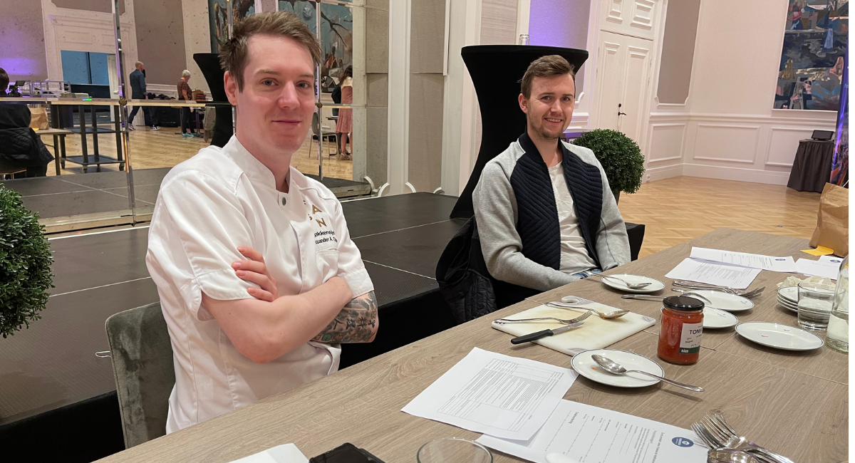 A%20Olsen%20Fagn%20og%20Hovdal%20Le%20Bistro.png (1)